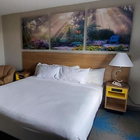 Days Inn By Wyndham Willmar Extérieur photo