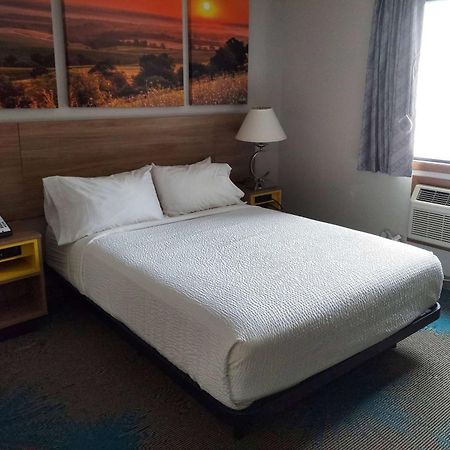 Days Inn By Wyndham Willmar Extérieur photo